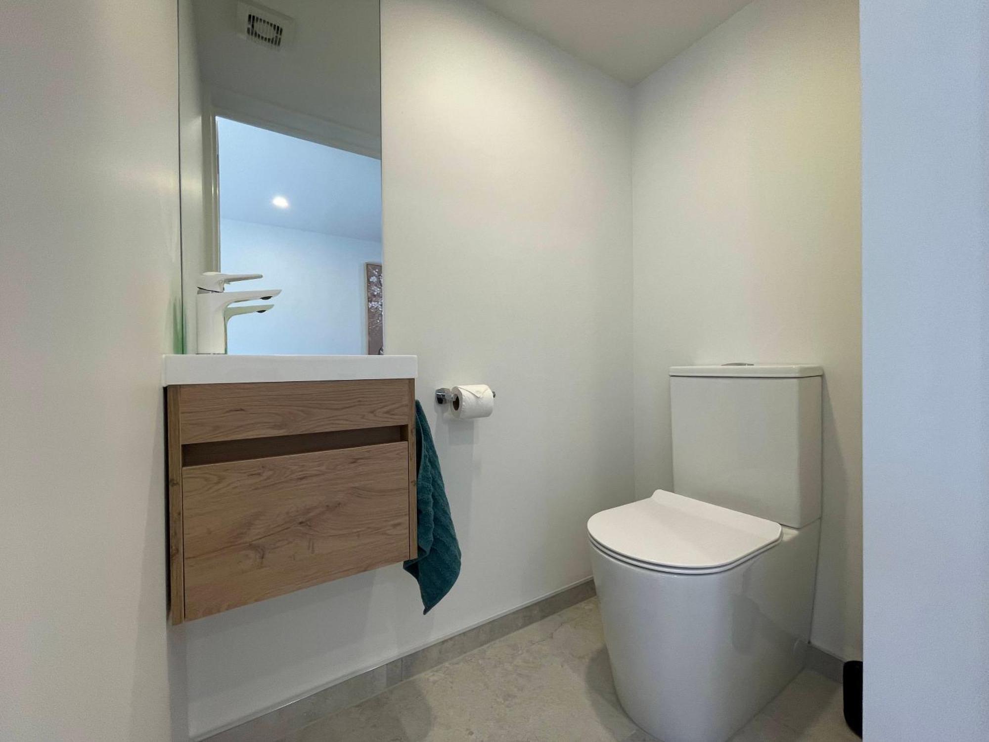 Luxury 2 Bedroom Townhouse Opposite Merivale Mall Christchurch Bagian luar foto