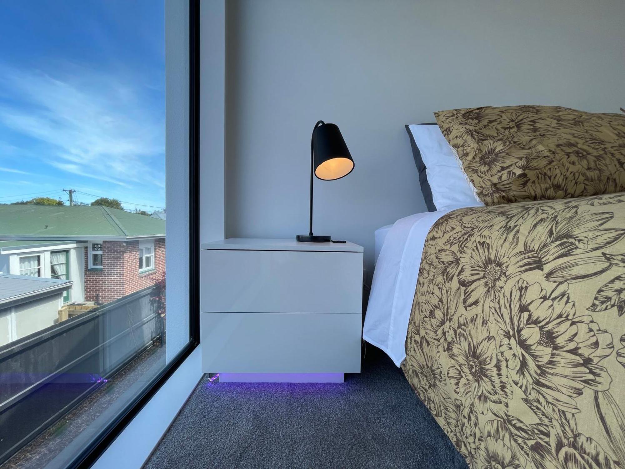 Luxury 2 Bedroom Townhouse Opposite Merivale Mall Christchurch Bagian luar foto